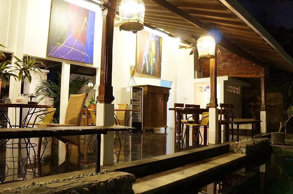 Aqua Octaviana Bali Villa Canggu  Indonesia